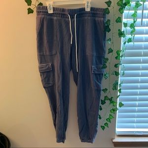 Old navy cargo joggers
